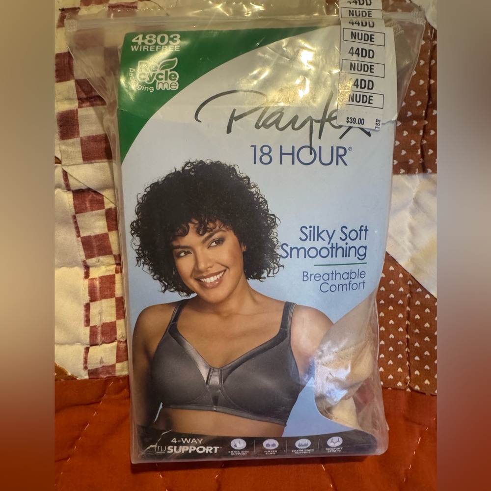 Playtex 18 Hour Silky Soft Smoothing Bra - Nude